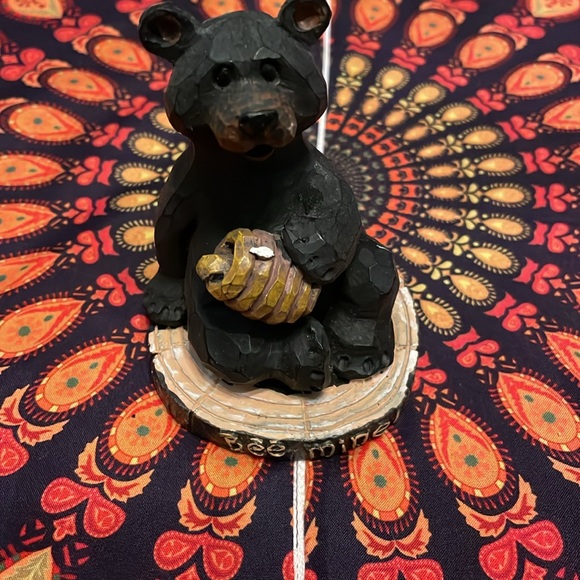 BLACK BEARS WITH BEE HIVES - Picture 2 of 11